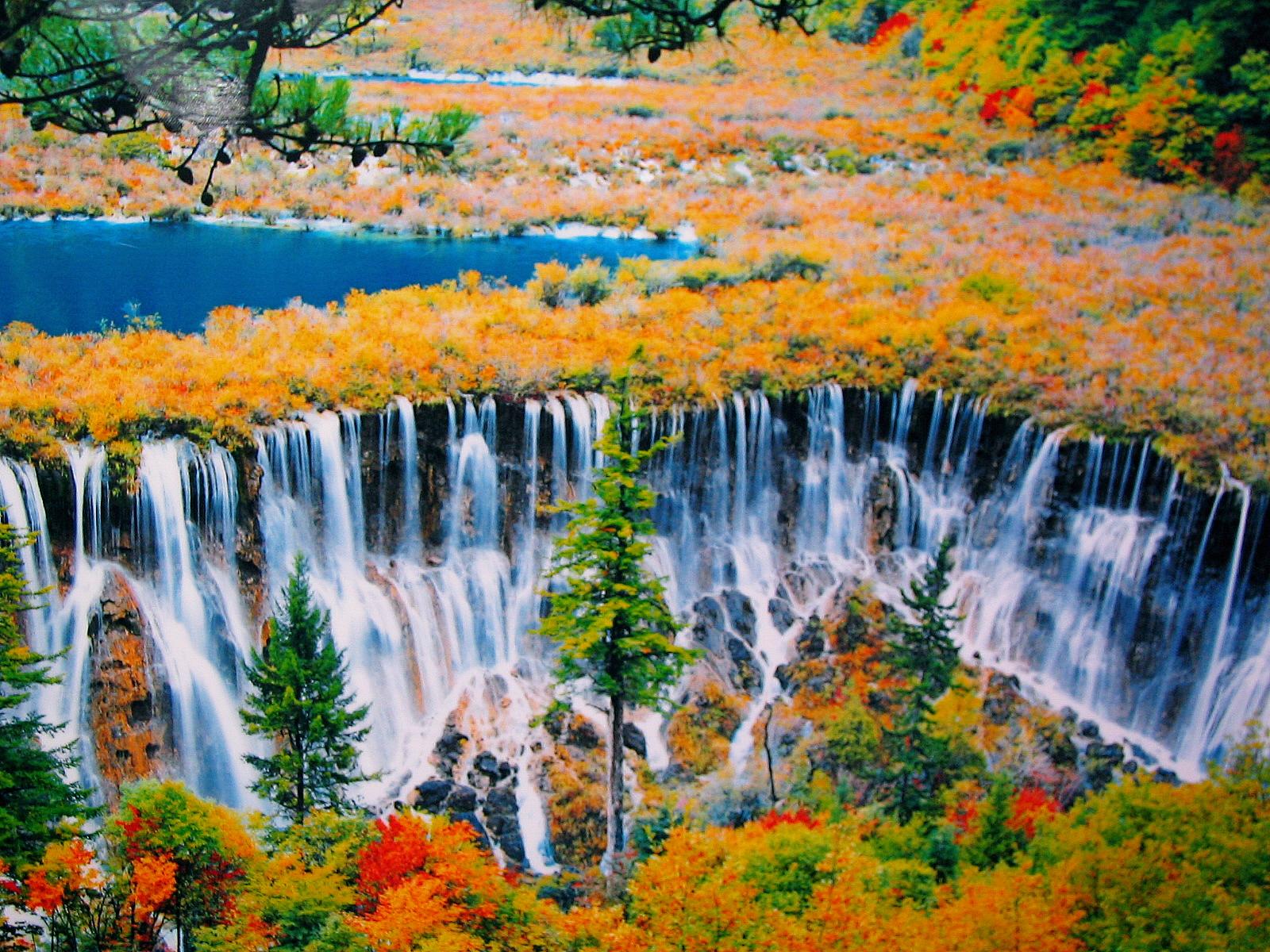 The Jiuzhaigou Valley 