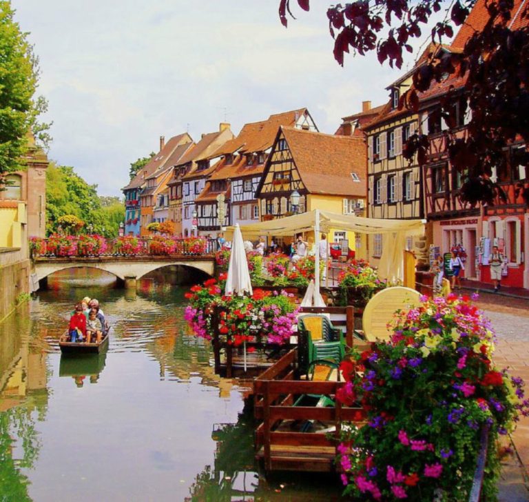 Colmar la cittadina dei colori Francia The Golden Scope